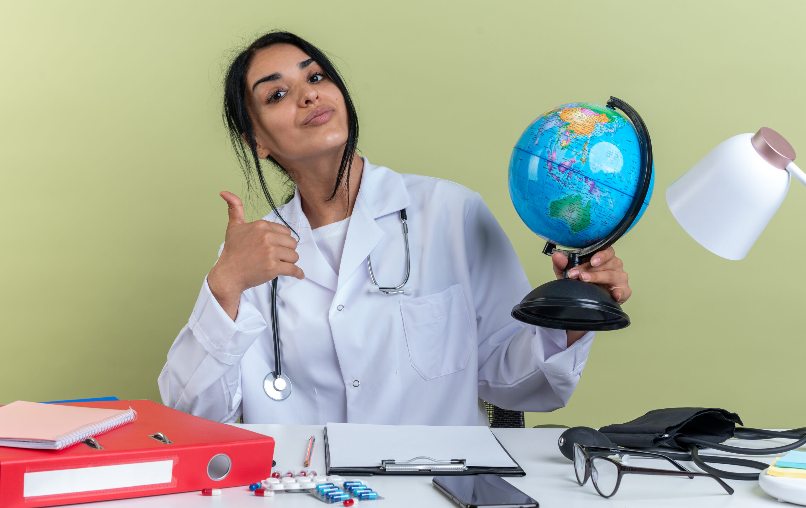 Best Travel Nurse Agencies
